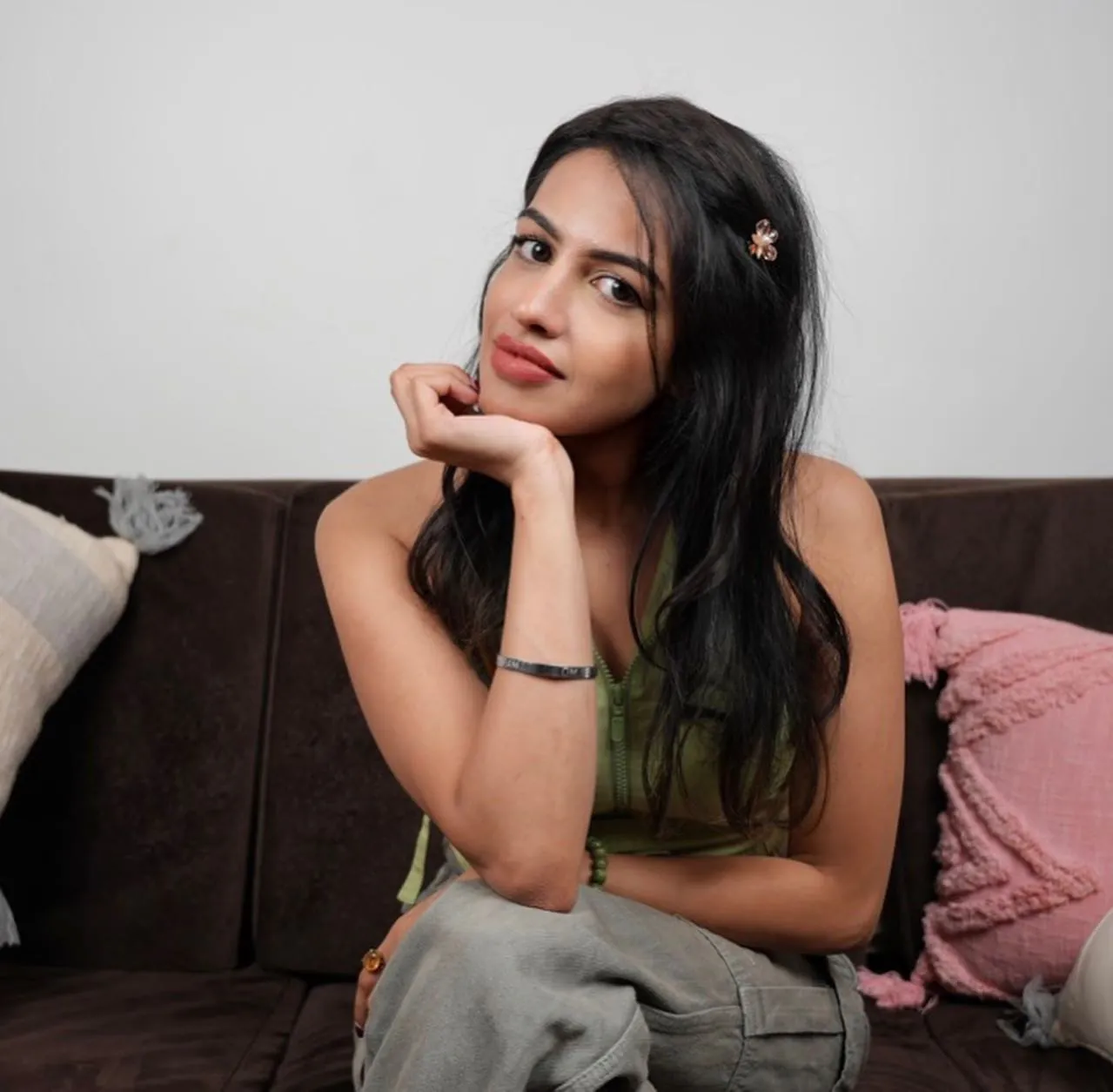 Shakshi Shetty - shakshi-shetty-sexy-6.webp